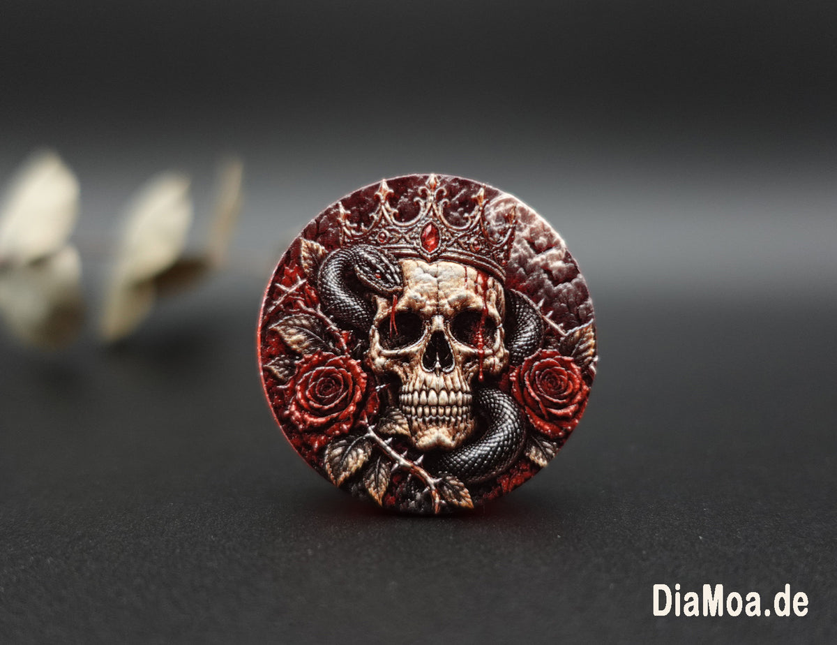 Skull & Roses